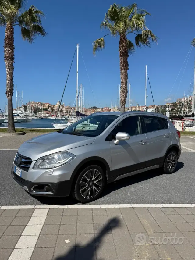 Suzuki S-Cross