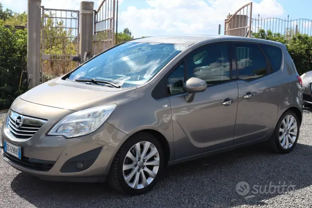 Opel Meriva 2ª serie