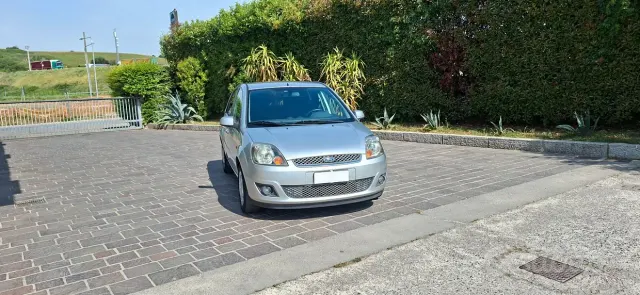 Ford Fiesta 5ª serie