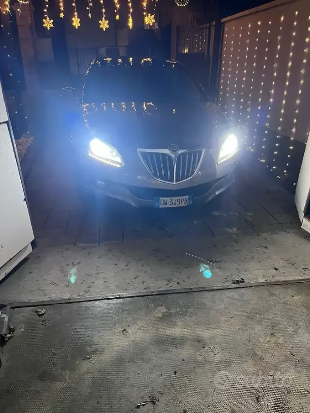 Lancia Delta (2008-2015)