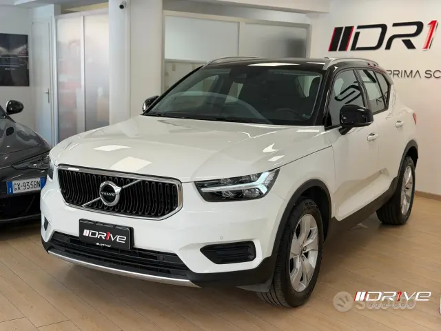 Volvo XC40 (2017-->)