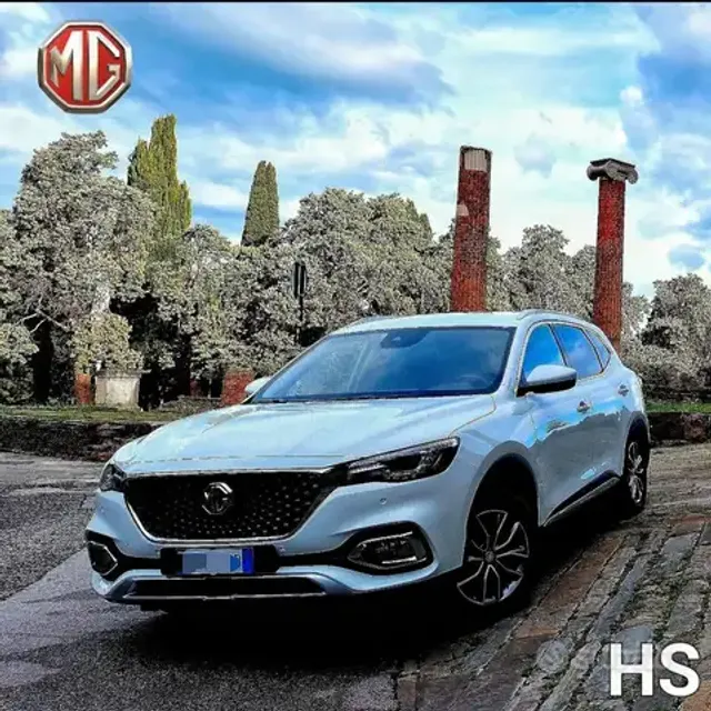 MG HS