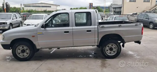 Mazda B-2500