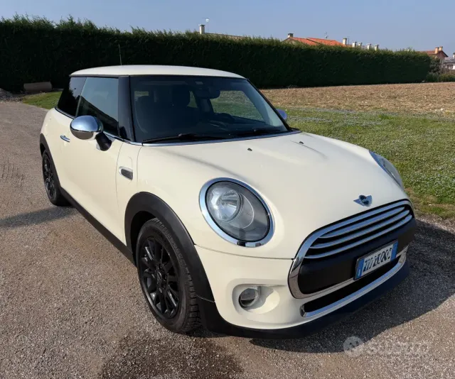 MINI Mini 4ª serie (F56)