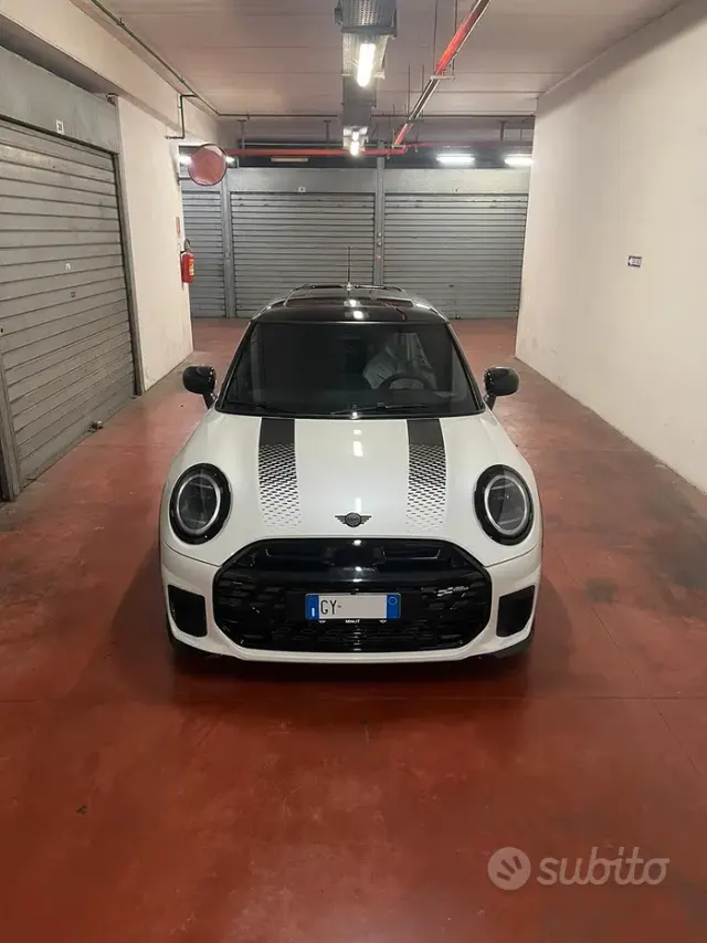 MINI Mini 5ª serie (F66)