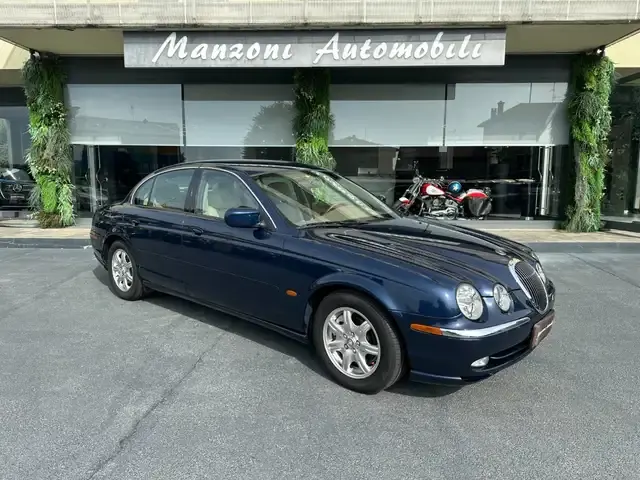Jaguar S-Type