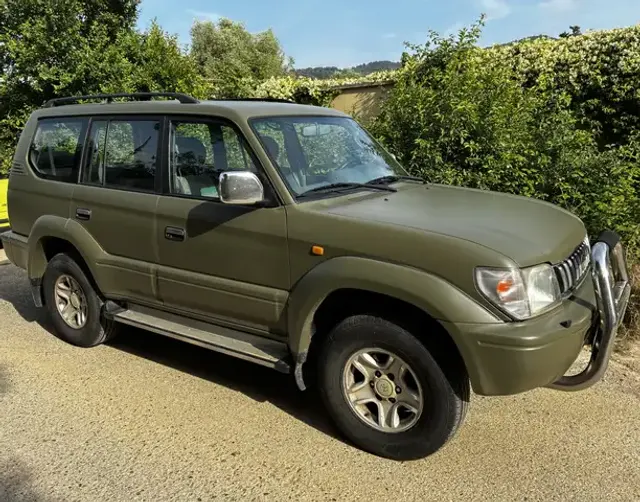 Toyota Land Cruiser