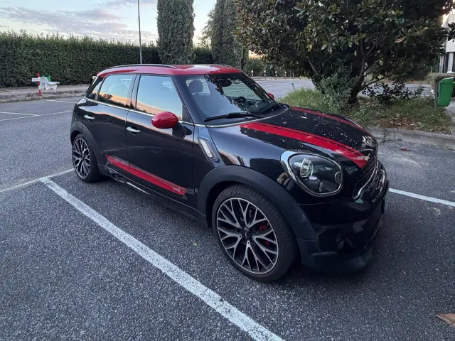 MINI John Cooper Works Countryman