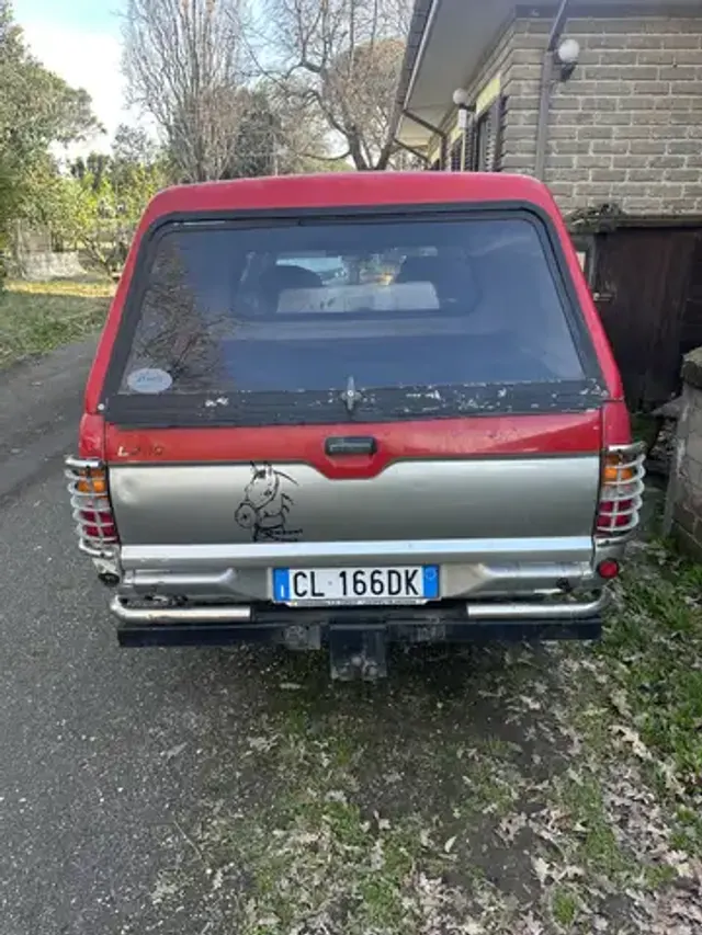 Mitsubishi L200