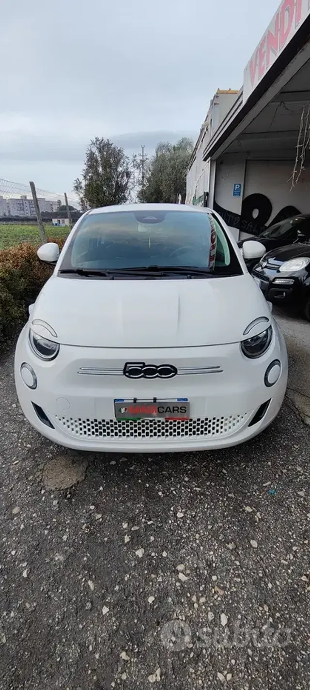 Fiat 500 (2020-->)