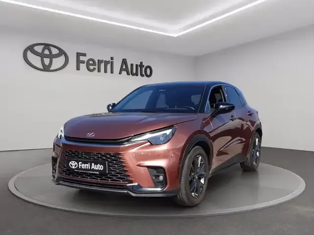 Lexus LBX