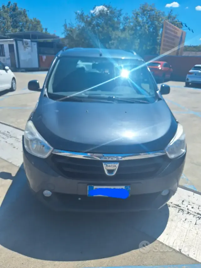 Dacia Lodgy