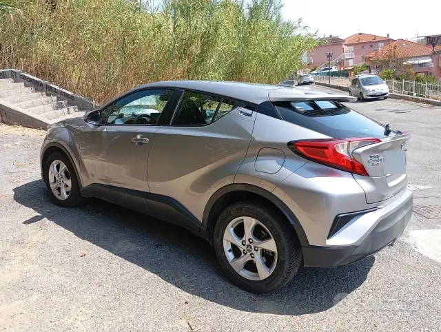 Toyota C-HR (2016-2023)