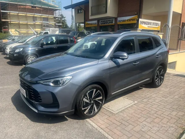 MG ZS (2024-->)