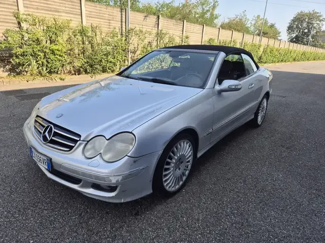 Mercedes-Benz CLK 200