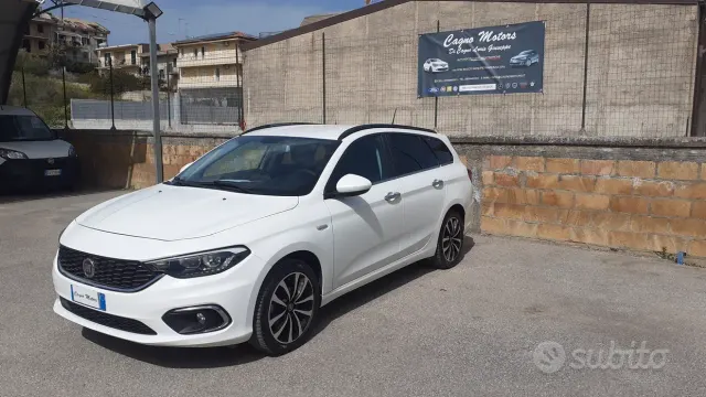 Fiat Tipo (2015-->)