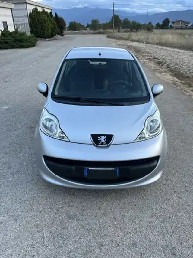 Peugeot 107