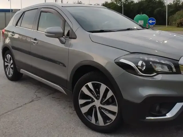 Suzuki SX4 S-Cross