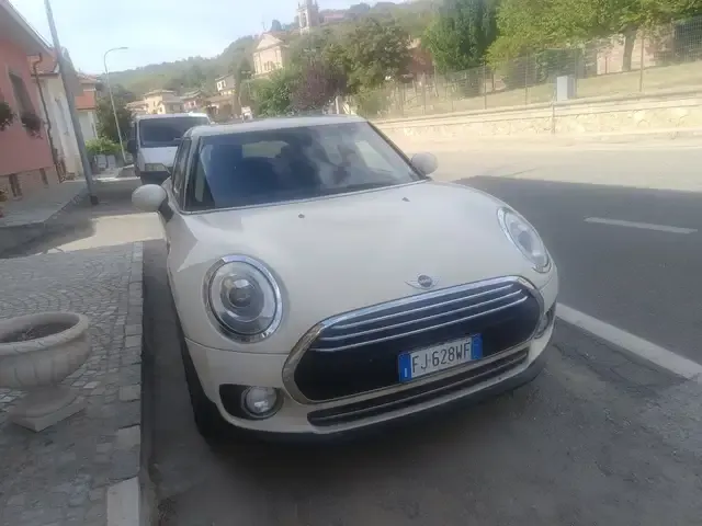 MINI Cooper D Clubman