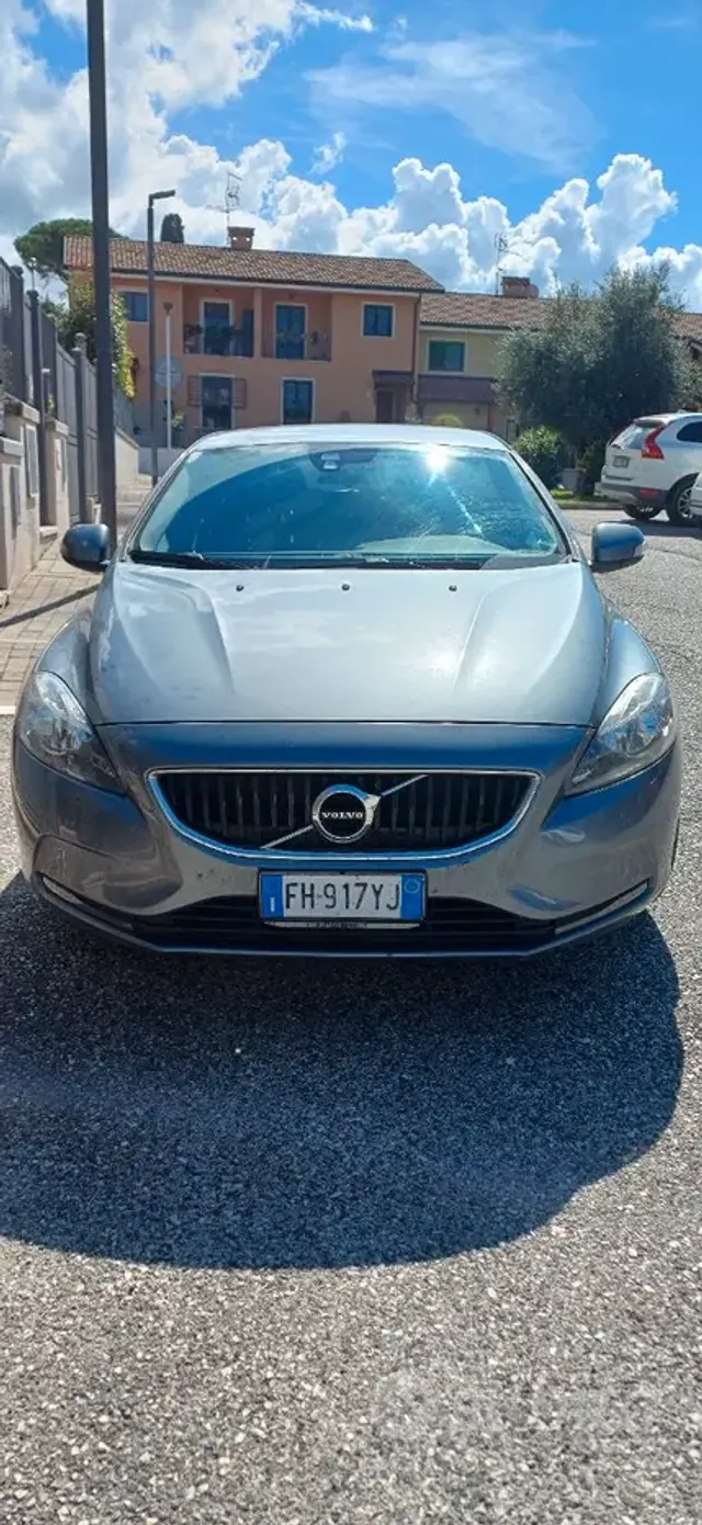 Volvo V40 (2012-2020)