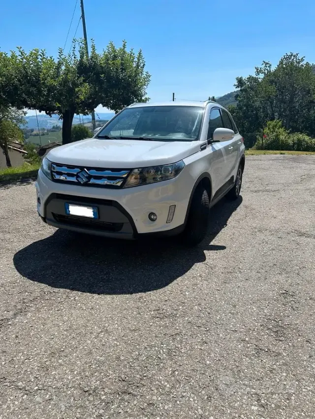 Suzuki Vitara (2015)
