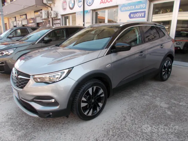 Opel Grandland 1ª serie