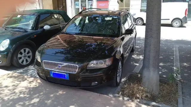 Volvo V50