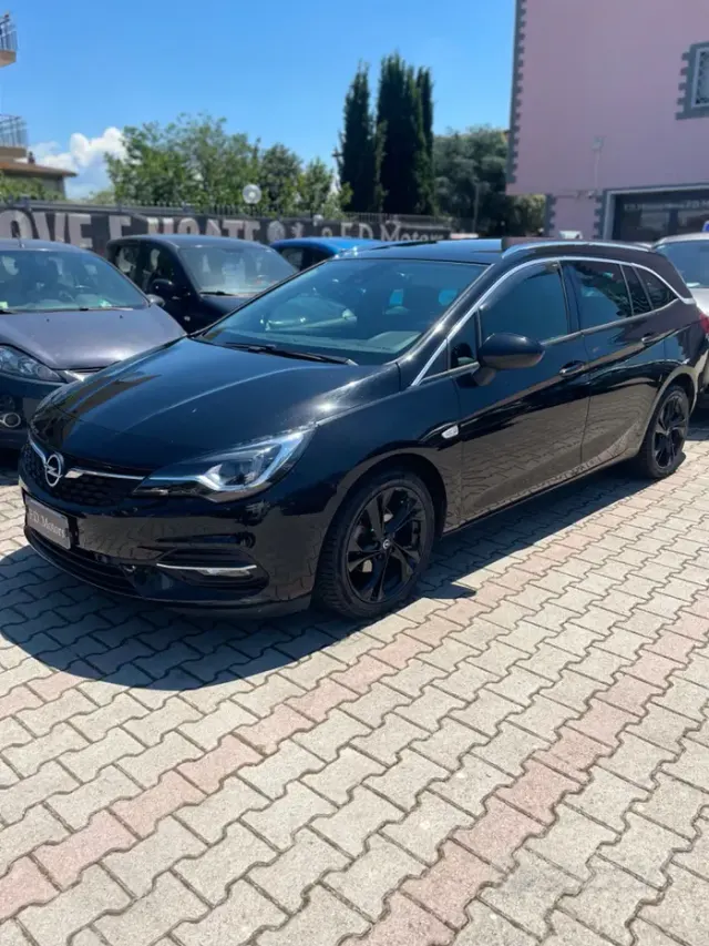 Opel Astra 5ª serie