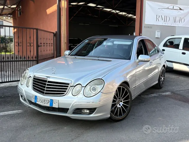 Mercedes-Benz Classe E (W/S211)