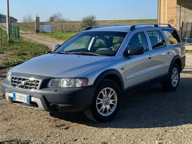 Volvo XC70