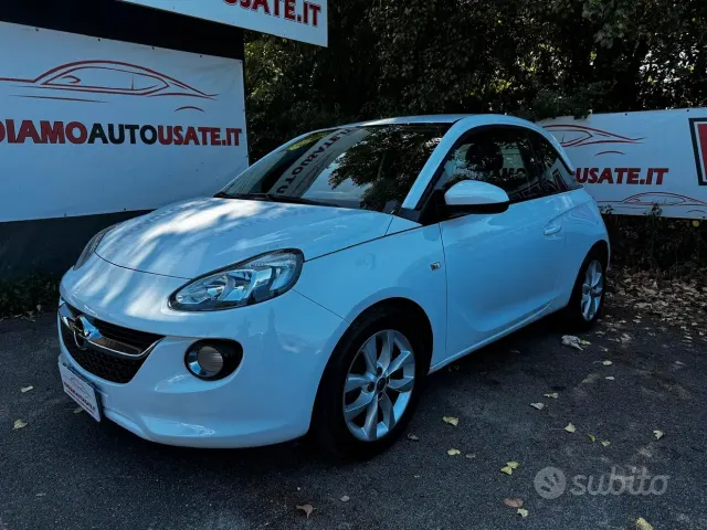 Opel Adam