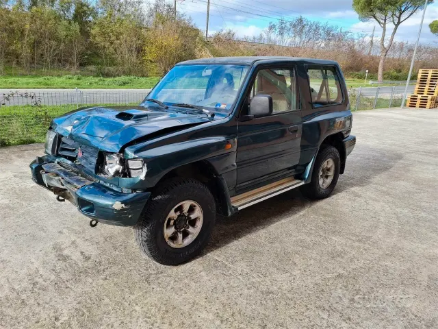 Mitsubishi Pajero ('82-'00)