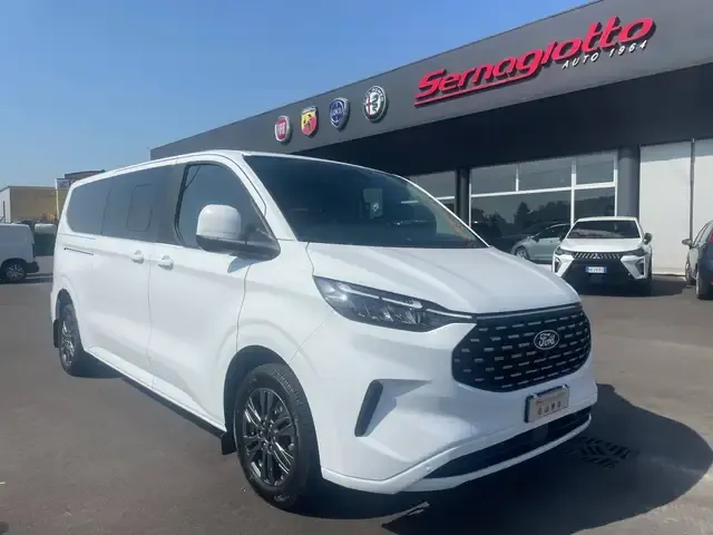 Ford Tourneo Custom