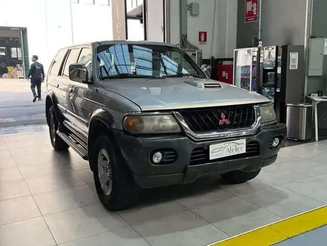 Mitsubishi Pajero Sport