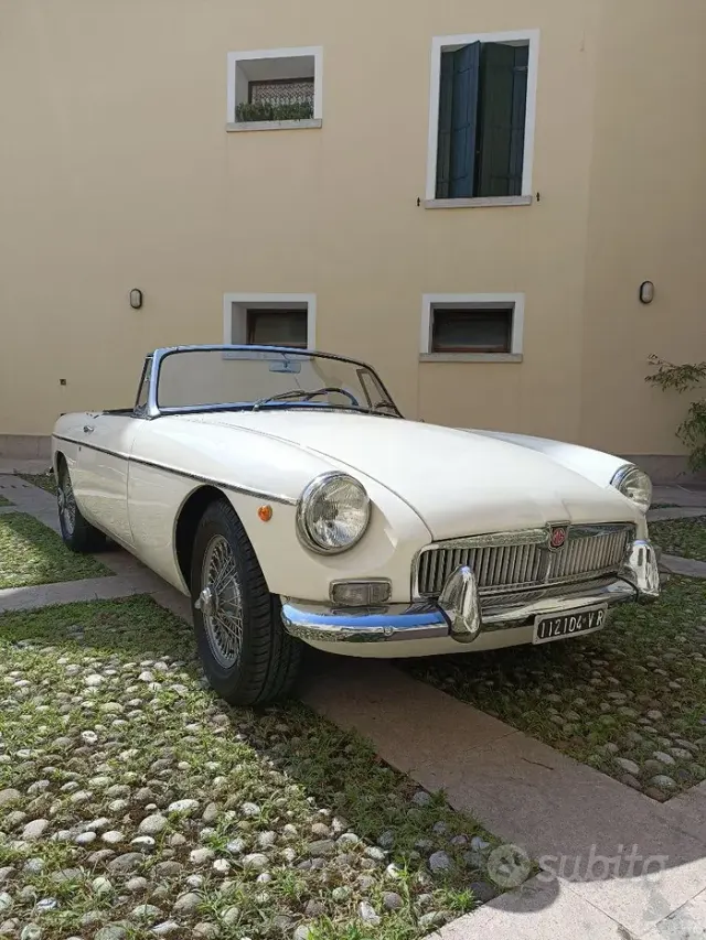MG Altro modello