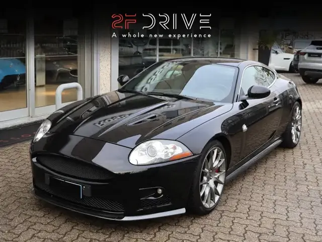 Jaguar XKR