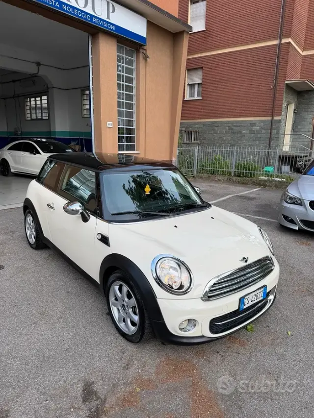 MINI Mini Coupé (R58)