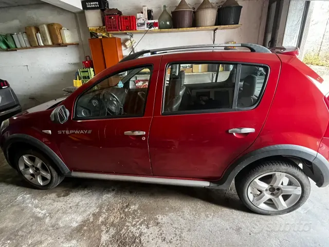 Dacia Sandero 1ª serie