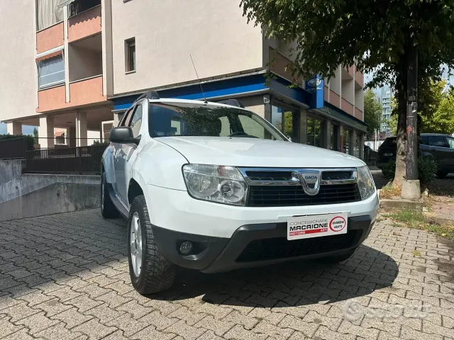 Dacia Duster 1ª serie