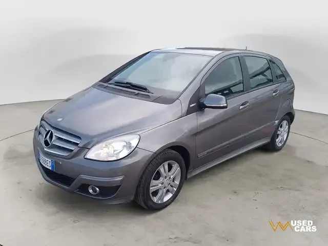 Mercedes-Benz B 160