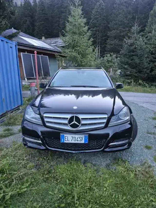 Mercedes-Benz 200