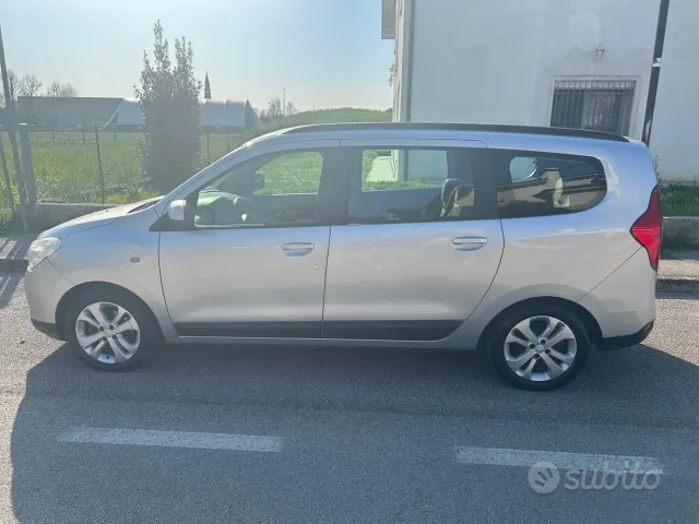 Dacia Lodgy