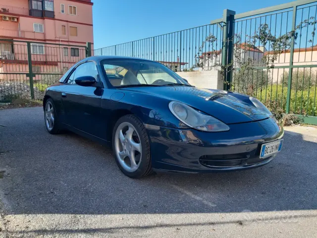 Porsche 911 (996)