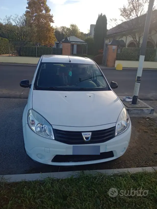 Dacia Sandero 1ª serie