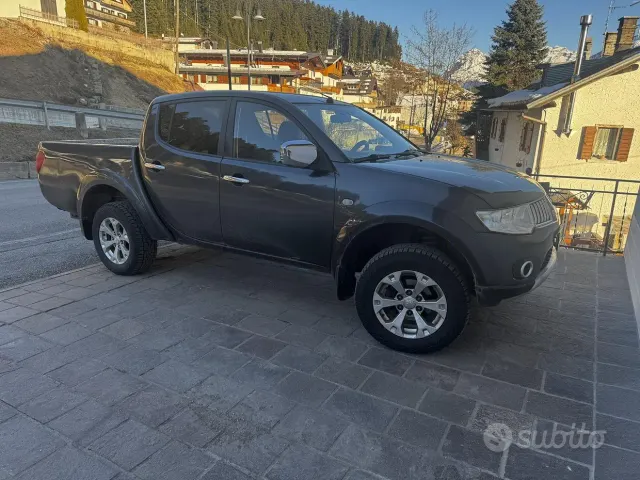 Mitsubishi L200 (2006-2015)