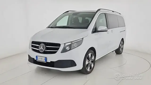 Mercedes-Benz Classe V (W447)