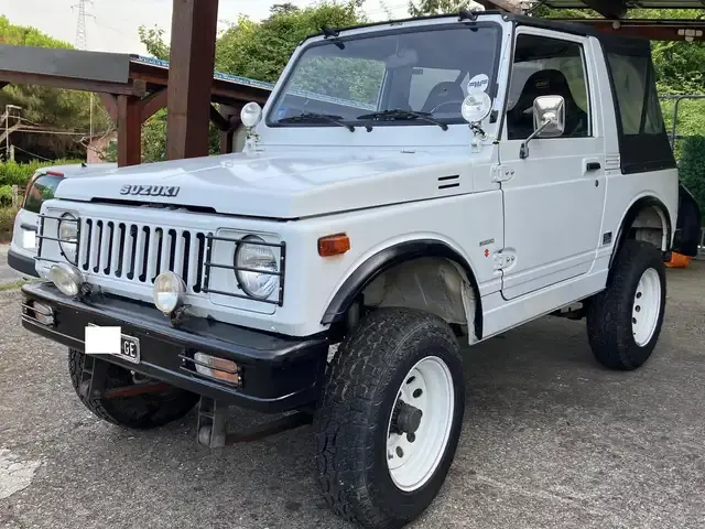 Suzuki SJ 410