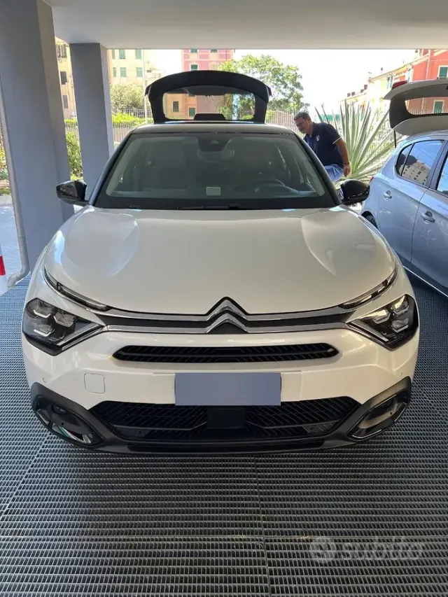 Citroen e-C4