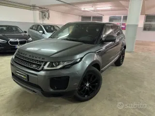 LAND ROVER Range Rover Evoque 2.0 eD4 5p. Pure