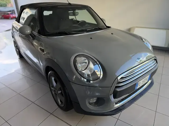 MINI One Cabrio